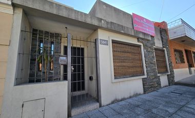 CASA EN VENTA DE 3 AMBIENTES EN VILLA LUGANO