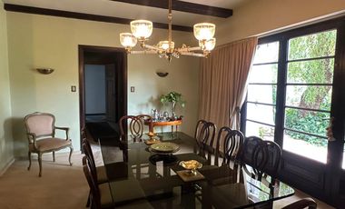 Casa en venta La Lucila 5 ambientes