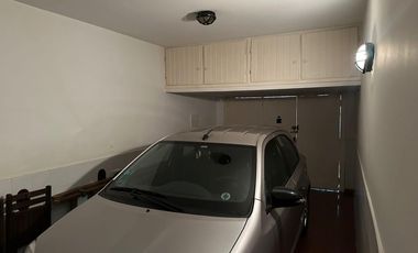 Casa en venta La Lucila 5 ambientes