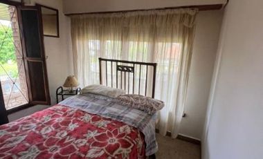 Venta Casa 6 Ambientes Jardin Parrilla Garage Barrio Constitucion