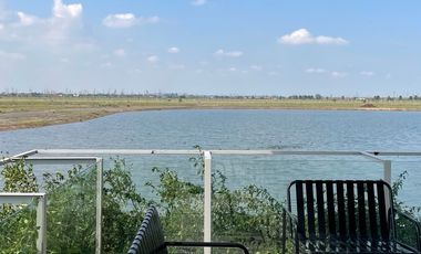 Casa 4 Dorm - Barrio Vida