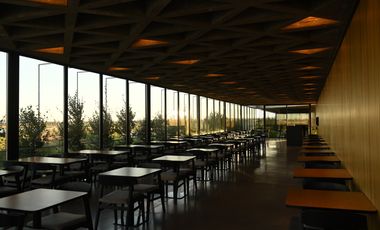 Casa 4 Dorm - Barrio Vida