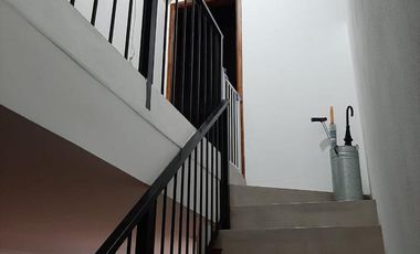 Venta duplex con 2 habitaciones y jardín en Roque Pérez