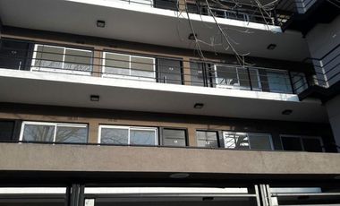 Monoambiente en Temperley Con Cochera