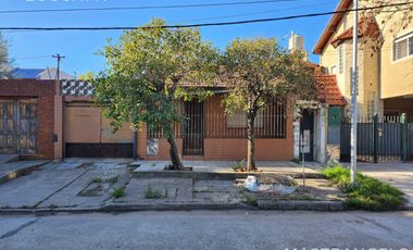 Casa en venta en Lanús