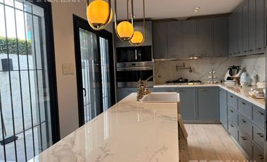 Casa en  Olivos en venta - reciclada 4 ambientes lote de 17.32 x 33.93