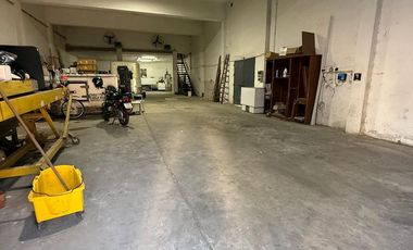 Galpón en  VILLA ADELINA