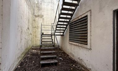 Galpón en  VILLA ADELINA