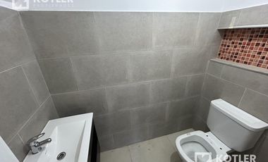 PH impecable, 3 ambientes, con cochera y patio