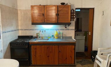 Quinta en  20 de Junio - Casacuberta y cardassy