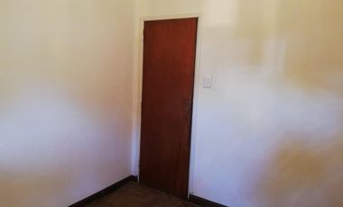 Munro - Zona Industrial I - Lote Propio - Casa  de 3 amb con Cochera y Galpón/taller!