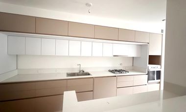 Departamento en venta en San Isidro de 4 ambientes en venta