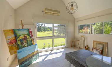 Venta Casa de 3 dormitorios en el Olivos Golf Club con Impcatante vista al hoyo 11