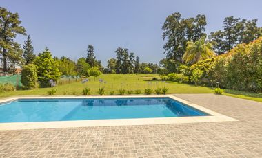 Venta Casa de 3 dormitorios en el Olivos Golf Club con Impcatante vista al hoyo 11