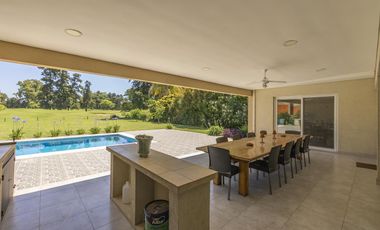 Venta Casa de 3 dormitorios en el Olivos Golf Club con Impcatante vista al hoyo 11