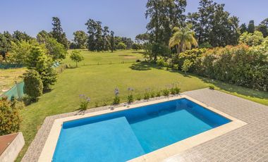 Venta Casa de 3 dormitorios en el Olivos Golf Club con Impcatante vista al hoyo 11