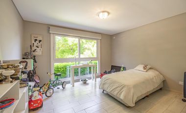 Venta Casa de 3 dormitorios en el Olivos Golf Club con Impcatante vista al hoyo 11