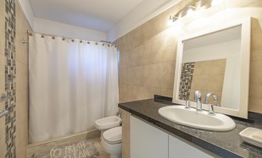 Venta Casa de 3 dormitorios en el Olivos Golf Club con Impcatante vista al hoyo 11