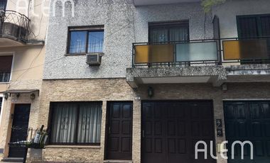 Duplex de dos dormitorios en venta en Lomas de Zamora