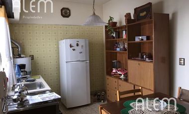 Duplex de dos dormitorios en venta en Lomas de Zamora