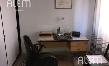 Duplex de dos dormitorios en venta en Lomas de Zamora