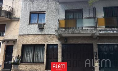 Duplex de dos dormitorios en venta en Lomas de Zamora