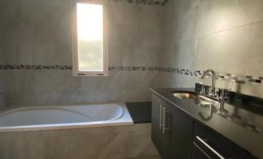 Casa  en venta en  San Isidro Labrador, Villanueva , Tigre.