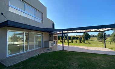 Casa  en venta en  San Isidro Labrador, Villanueva , Tigre.