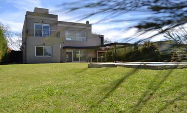 Casa  en venta en  San Isidro Labrador, Villanueva , Tigre.