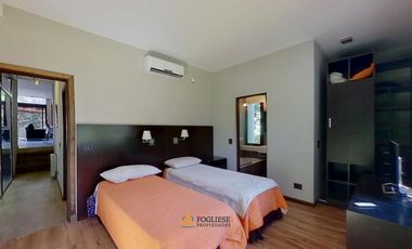 Exclusiva Casa de 5 ambientes + Departamento en Venta Mar de las Pampas