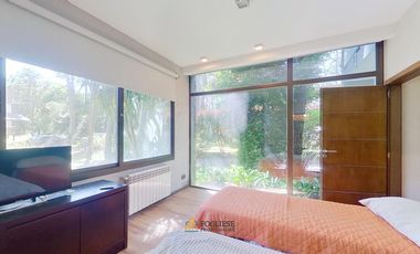 Exclusiva Casa de 5 ambientes + Departamento en Venta Mar de las Pampas