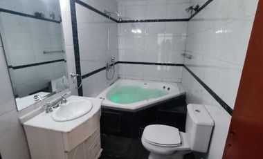 Casa en Güemes al 500, Temperley