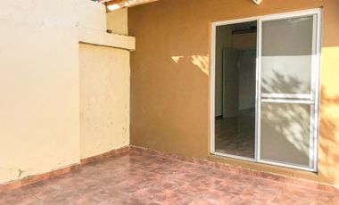 Venta PH en Avellaneda Tipo Casa de 2  ambientes con Patio con Posibilidad de Ampliación