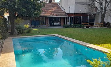 EXCELENTE CHALET CON GRAN TERRENO!!!