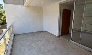 Departamento en alquiler 2 ambientes en Casuarinas Garden.