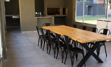 Departamento en alquiler 2 ambientes en Casuarinas Garden.