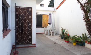 Casa en Temperley con 3 dormitorios - APTA CRÉDITO Retasada!!!