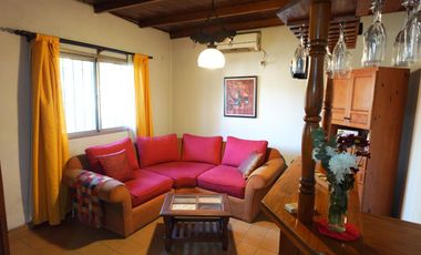 Casa en Temperley con 3 dormitorios - APTA CRÉDITO Retasada!!!