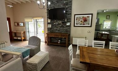 Casa ubicada en el barrio la martina