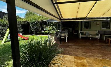 Casa ubicada en el barrio la martina