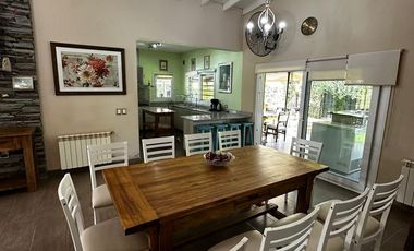 Casa ubicada en el barrio la martina