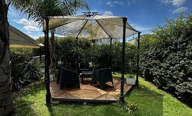 Casa ubicada en el barrio la martina