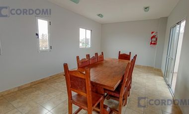 Venta Departamento en Lanús Oeste 2 ambientes al contrafrente por escalera