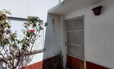 VENTA. CHALET CON PILETA Y DEPTO AL FONDO EN DON BOSCO. APTO CRÉDITO