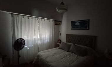 VENTA. CHALET CON PILETA Y DEPTO AL FONDO EN DON BOSCO. APTO CRÉDITO