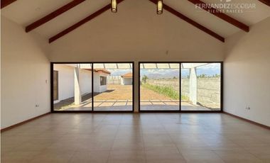 RINCONADA - VENTA CASA 4D 4B COND. VIÑEDOS DE TABOLANGO