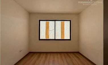RINCONADA - VENTA CASA 4D 4B COND. VIÑEDOS DE TABOLANGO