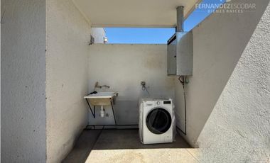 RINCONADA - VENDE CASA 5D 4B COND. EL SAUCE