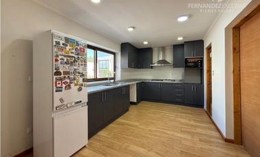 RINCONADA - VENDE CASA 5D 4B COND. EL SAUCE