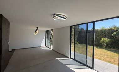 Casa en renta en Club de Golf San Carlos, Metepec